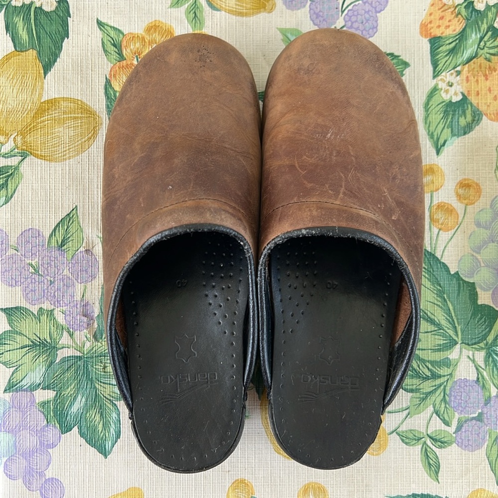 Dansko Brown Leather Open Back Slip On Clogs 40